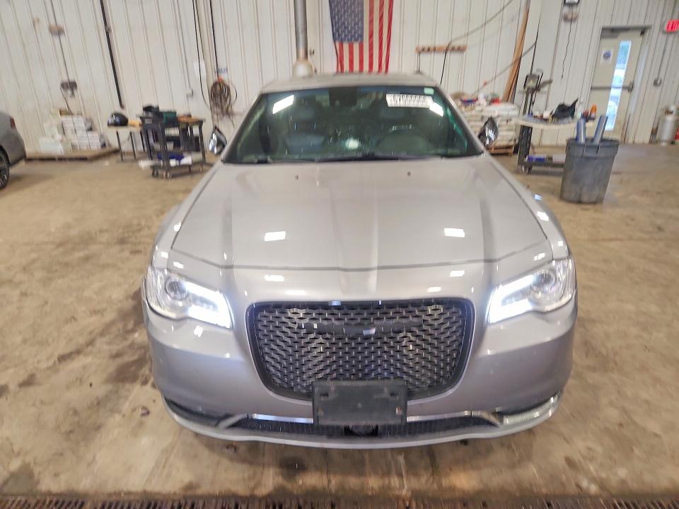 Aukcja sprzedaży 2017 Chrysler 300c, vin: 2C3CCAKG5HH586937, numer aukcji: 67000906