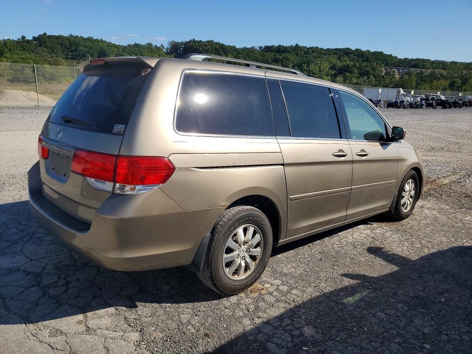 2008 Honda Odyssey მანქანა იყიდება აუქციონზე, vin: 5FNRL38648B020550, აუქციონის ნომერი: 69030056