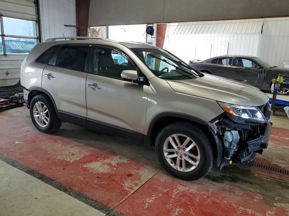 2014 Kia Sorento მანქანა იყიდება აუქციონზე, vin: 5XYKTCA61EG530919, აუქციონის ნომერი: 67671046