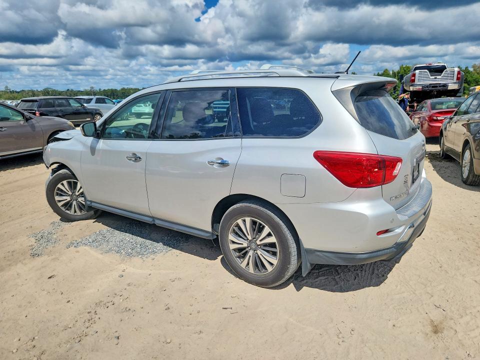 Продажа на аукционе авто 2017 Nissan Pathfinder, vin: 5N1DR2MN6HC629079, номер лота: 70353586
