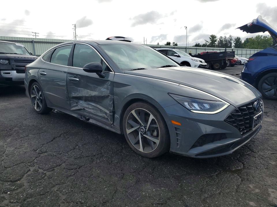 Продажа на аукционе авто 2021 Hyundai Sonata, vin: 5NPEJ4J24MH107961, номер лота: 69876926