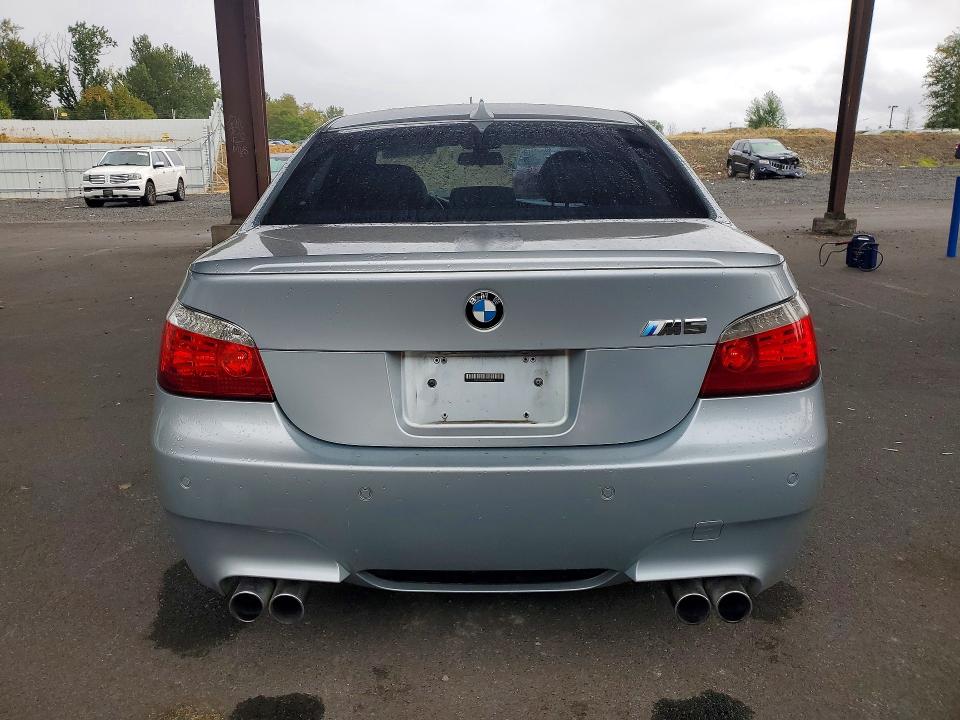 2006 Bmw M5 მანქანა იყიდება აუქციონზე, vin: WBSNB935X6B581315, აუქციონის ნომერი: 67141986