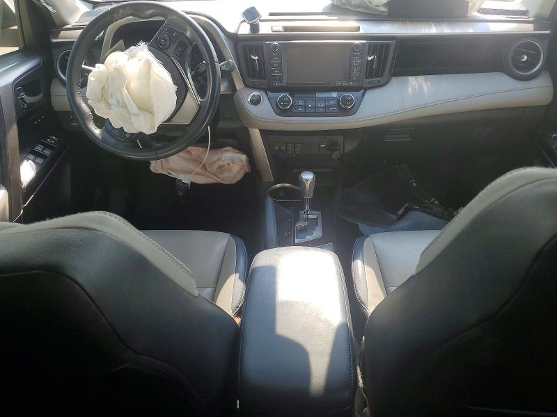Auction sale of the 2018 Toyota Rav4, vin: JTMDFREV8JJ723762, lot number: 67429256