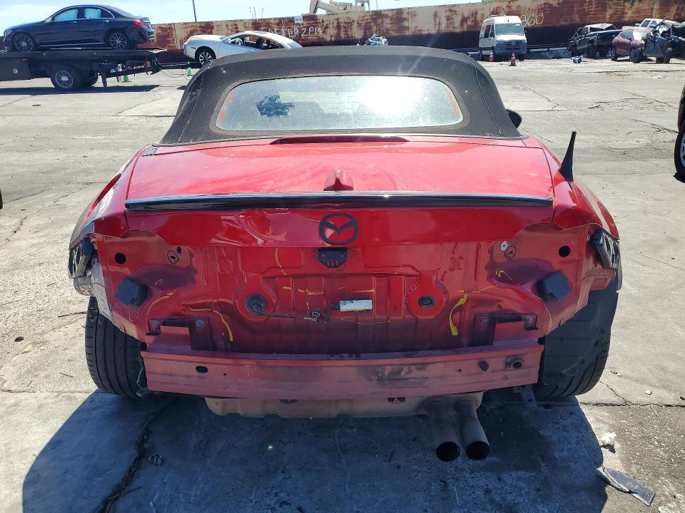 68870906 :رقم المزاد ، JM1NDAC74G0102856 vin ، 2016 Mazda Mx-5 Miata مزاد بيع