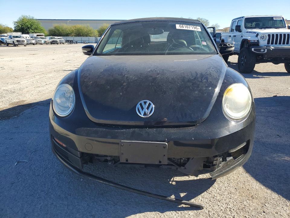 Продажа на аукционе авто 2013 Volkswagen Beetle, vin: 3VW5P7AT0DM825264, номер лота: 68107196