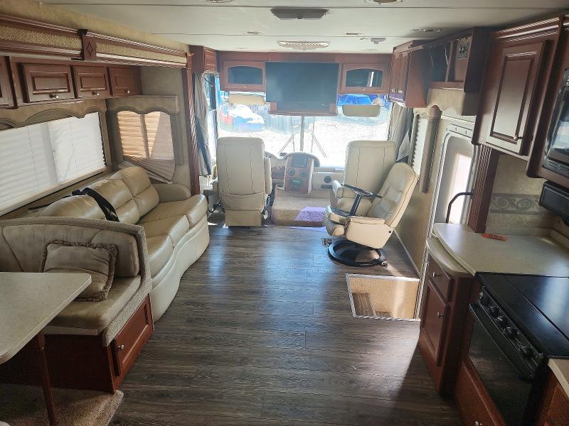 68880346 :رقم المزاد ، 1F6NF53Y260A09278 vin ، 2006 Ford F550 مزاد بيع