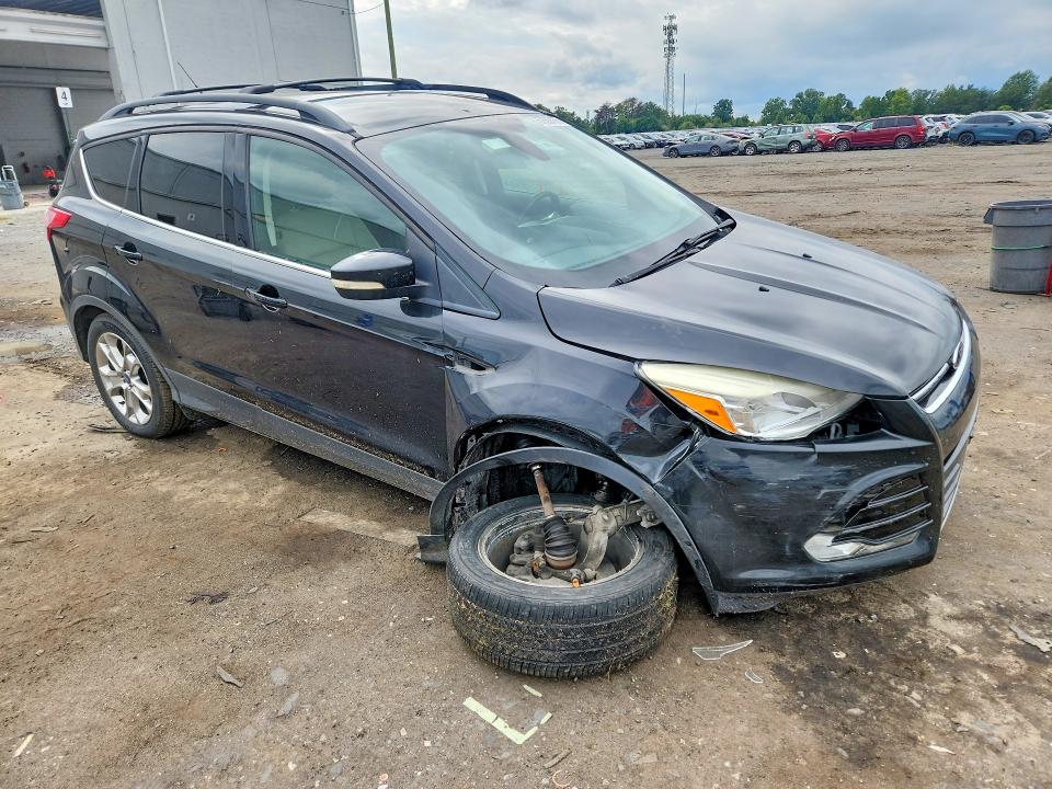 67683166 :رقم المزاد ، 1FMCU9HX9DUA45438 vin ، 2013 Ford Escape مزاد بيع