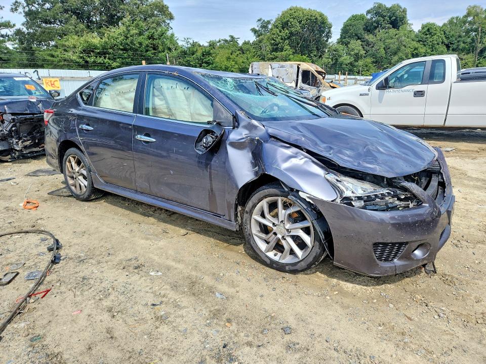 2015 Nissan Sentra მანქანა იყიდება აუქციონზე, vin: 3N1AB7AP6FY352858, აუქციონის ნომერი: 68385266