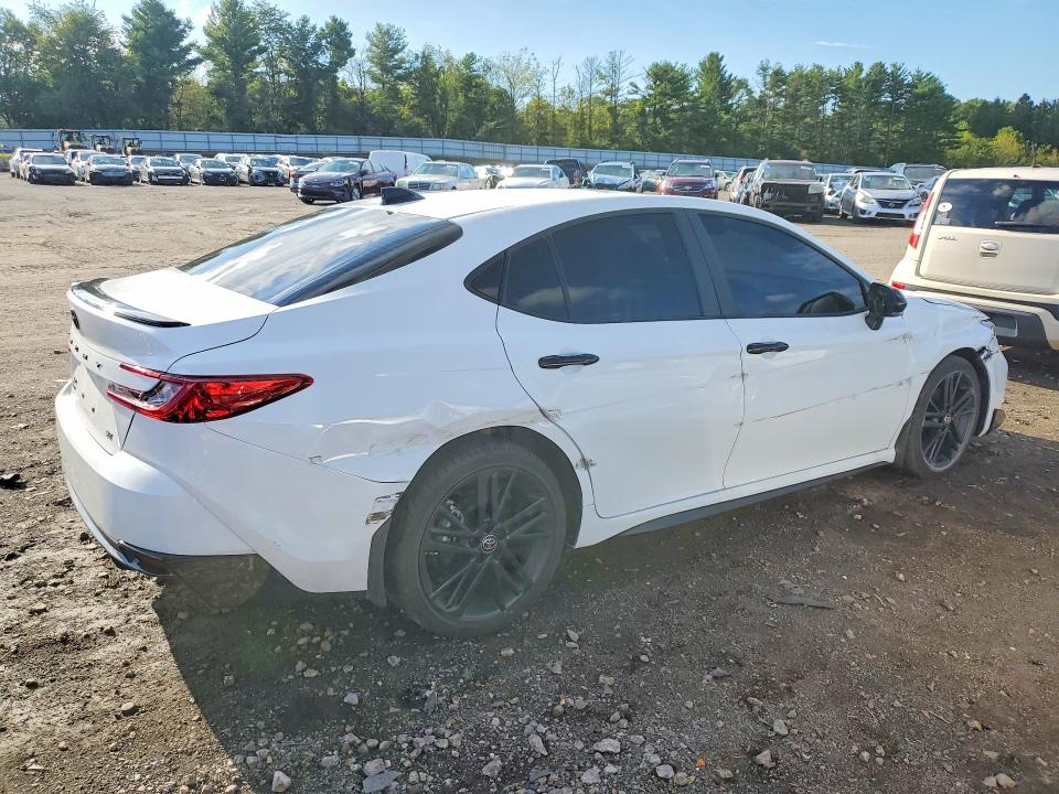 2026 Toyota Camry მანქანა იყიდება აუქციონზე, vin: 4T1DBADKXTU551901, აუქციონის ნომერი: 69413356