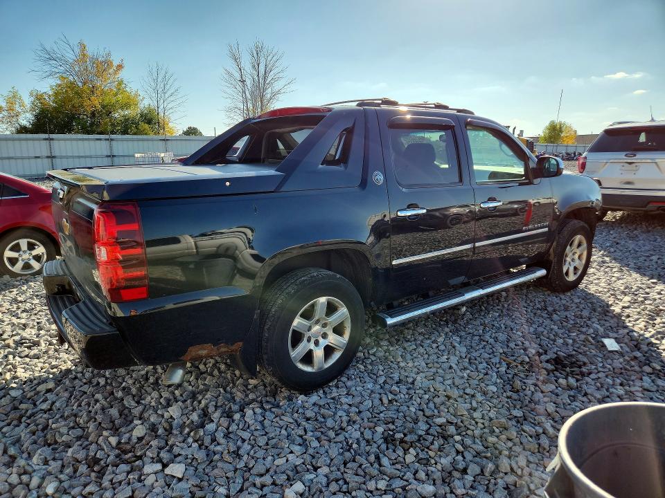Продажа на аукционе авто 2013 Chevrolet Avalanche, vin: 3GNTKGE76DG354216, номер лота: 70255176