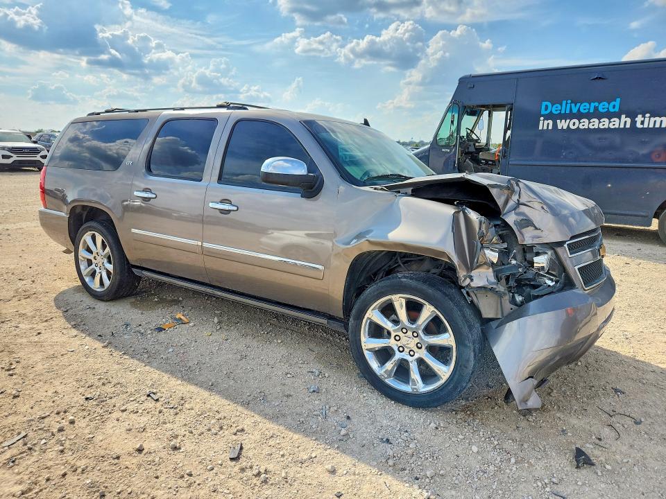 Aukcja sprzedaży 2014 Chevrolet Suburban, vin: 1GNSKKE78ER150064, numer aukcji: 69825296