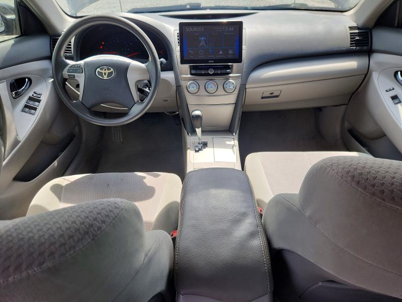 69175296 :رقم المزاد ، 4T1BF3EK7BU653273 vin ، 2011 Toyota Camry Le مزاد بيع