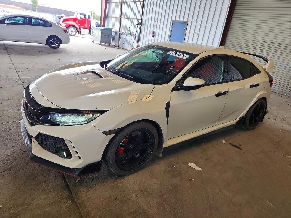 Auction sale of the 2017 Honda Civic, vin: SHHFK8G72HU200668, lot number: 67360346