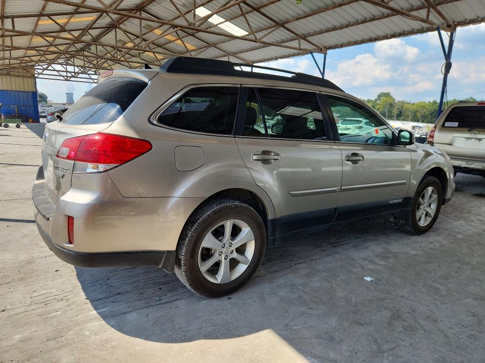 Продаж на аукціоні авто 2014 Subaru Outback, vin: 4S4BRCLCXE3303987, номер лоту: 67368526