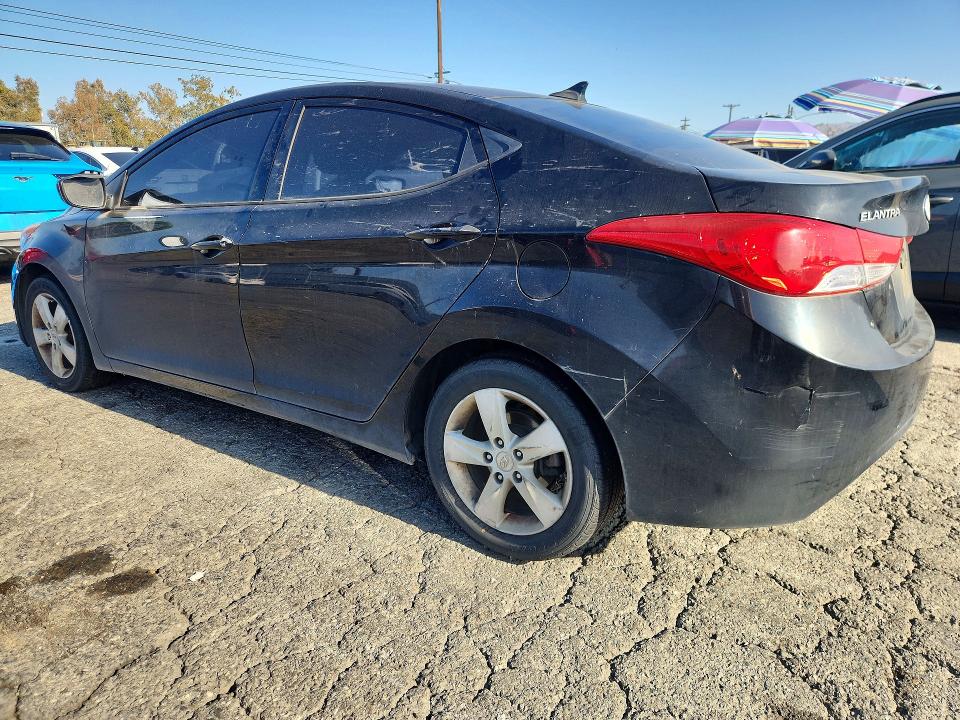 Auction sale of the 2013 Hyundai Elantra, vin: KMHDH4AE0DU838681        , lot number: 68109556