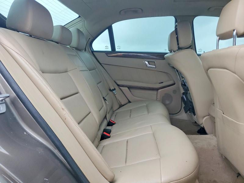 71097546 :رقم المزاد ، WDDHF8JB1CA535987 vin ، 2012 Mercedes-benz E مزاد بيع