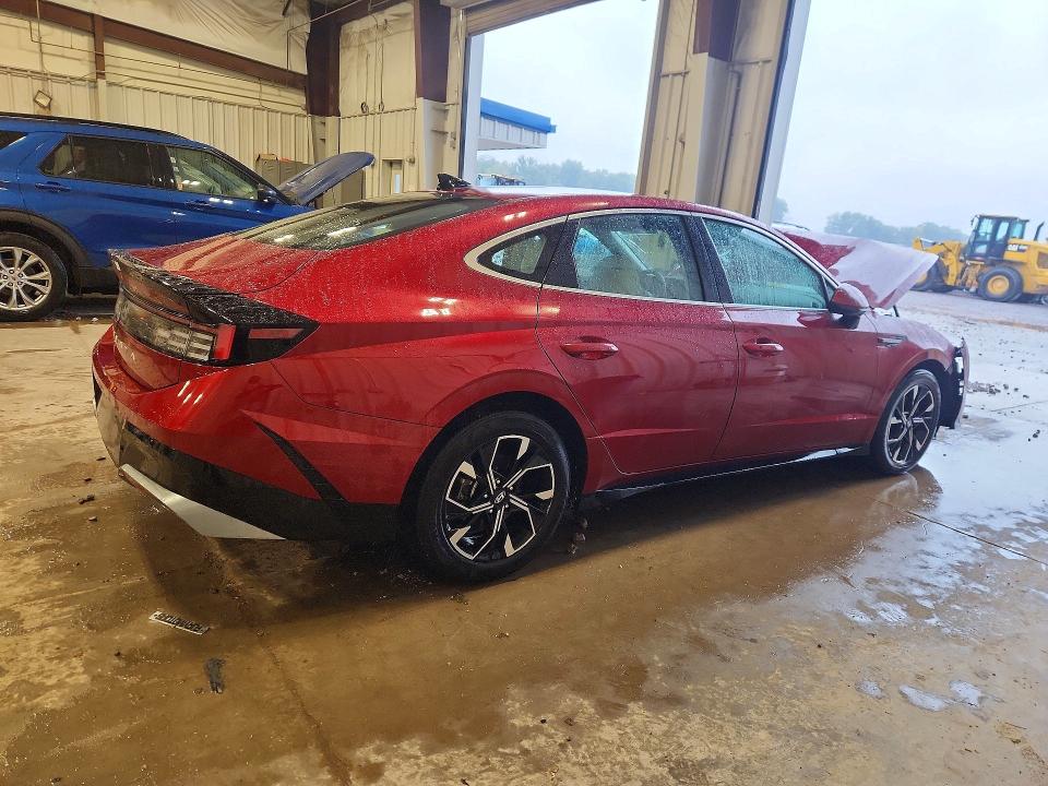 2025 Hyundai Sonata მანქანა იყიდება აუქციონზე, vin: KMHL64JA6SA469578, აუქციონის ნომერი: 71203416