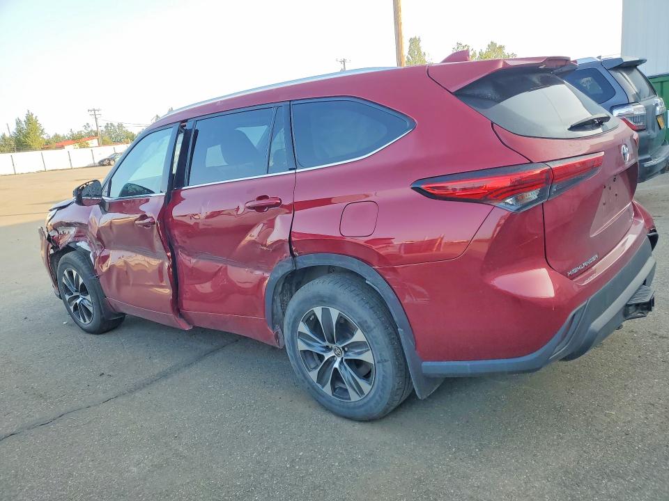 67029306 :رقم المزاد ، 5TDGZRBHXMS547257 vin ، 2021 Toyota Highlander مزاد بيع