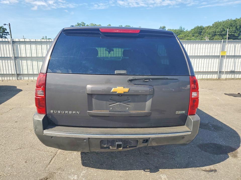 Продаж на аукціоні авто 2010 Chevrolet Suburban, vin: 1GNUKKE36AR255329, номер лоту: 69093246