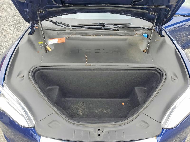 Продажа на аукционе авто 2018 Tesla Model S, vin: 5YJSA1E22JF268699, номер лота: 70630566
