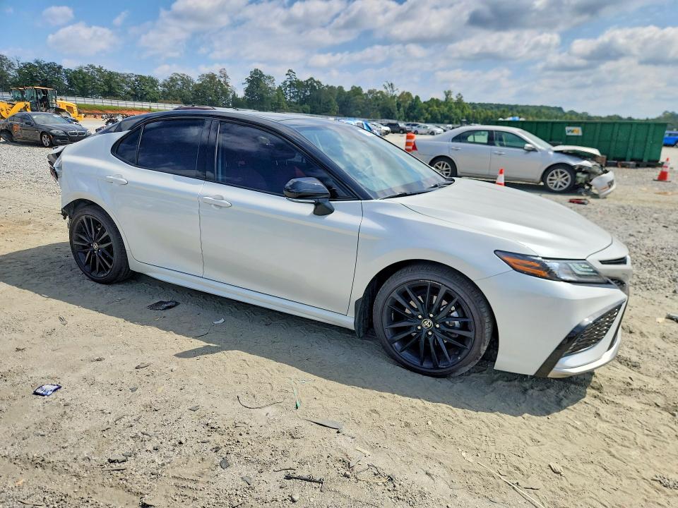 68702676 :رقم المزاد ، 4T1KZ1AK9RU098886 vin ، 2024 Toyota Camry مزاد بيع