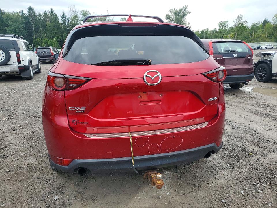 68044926 :رقم المزاد ، JM3KFBDL3H0181394 vin ، 2017 Mazda Cx-5 مزاد بيع