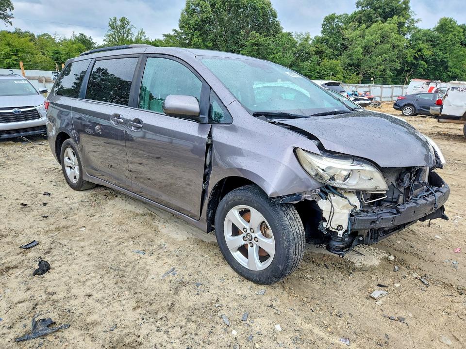 Продаж на аукціоні авто 2019 Toyota Sienna, vin: 5TDKZ3DC1KS015756, номер лоту: 68398556
