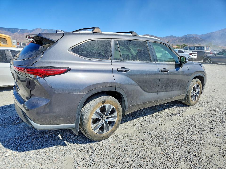 Продаж на аукціоні авто 2023 Toyota Highlander, vin: 5TDKDRAH0PS524133, номер лоту: 68694186