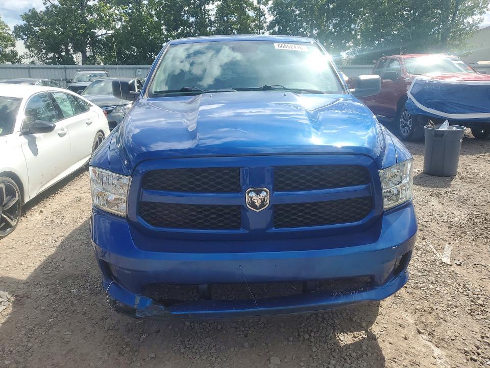 66852416 :رقم المزاد ، 1C6RR7FG4JS282201 vin ، 2018 Ram 1500 مزاد بيع