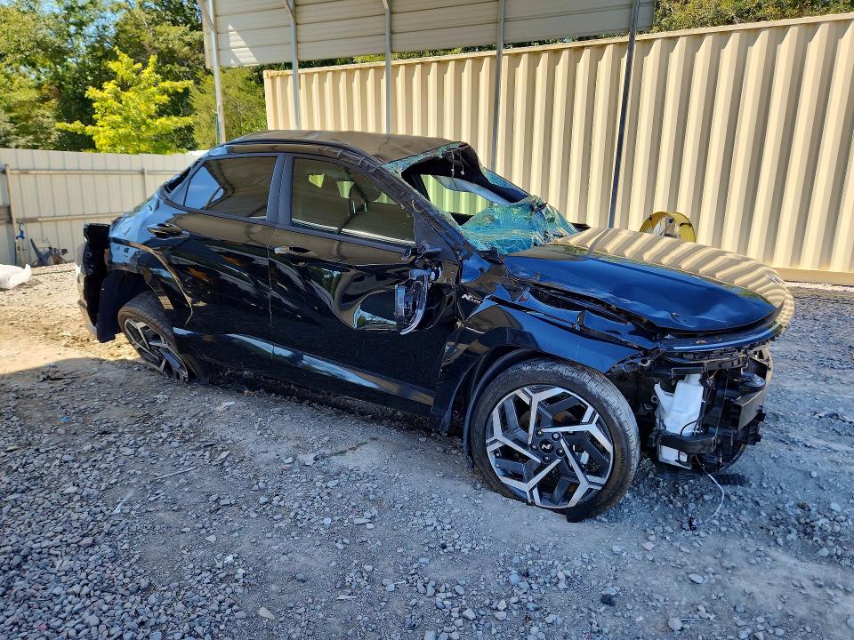 70645696 :رقم المزاد ، KM8HBCA3XSU202259 vin ، 2025 Hyundai Kona مزاد بيع