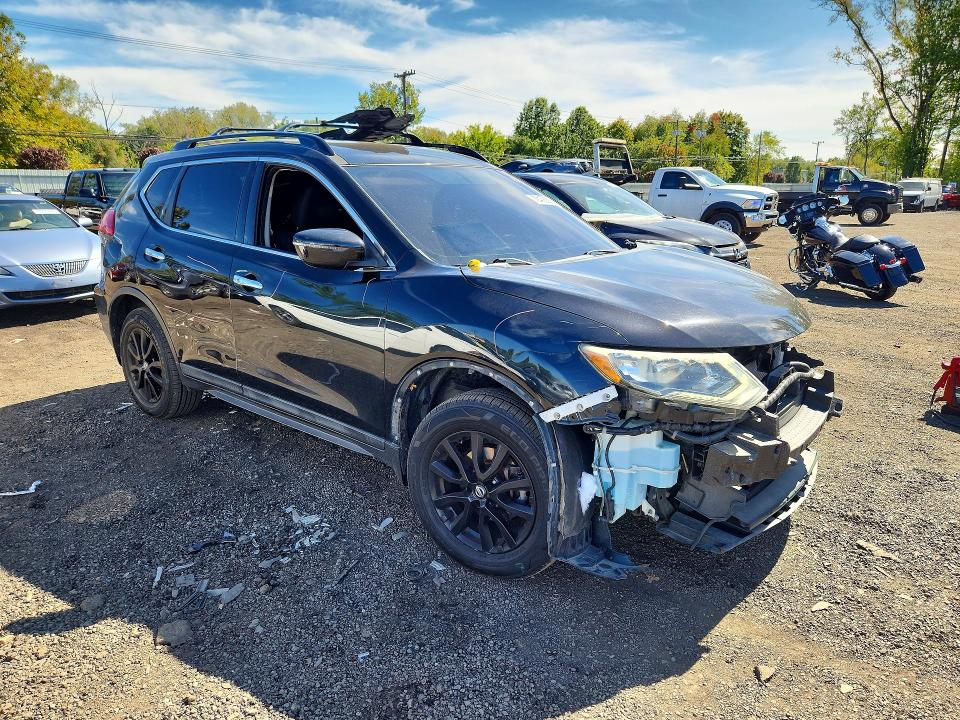 Продажа на аукционе авто 2017 Nissan Rogue, vin: 5N1AT2MV3HC801086, номер лота: 70456386
