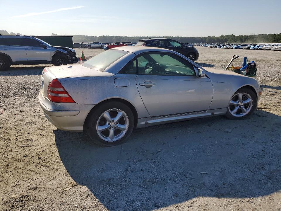 Aukcja sprzedaży 2003 Mercedes-benz Slk, vin: WDBKK65F93F290483, numer aukcji: 66151496