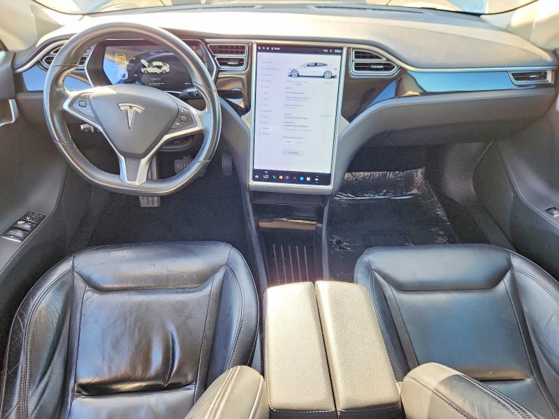 68755116 :رقم المزاد ، 5YJSA1S24FF086059 vin ، 2015 Tesla Model S مزاد بيع