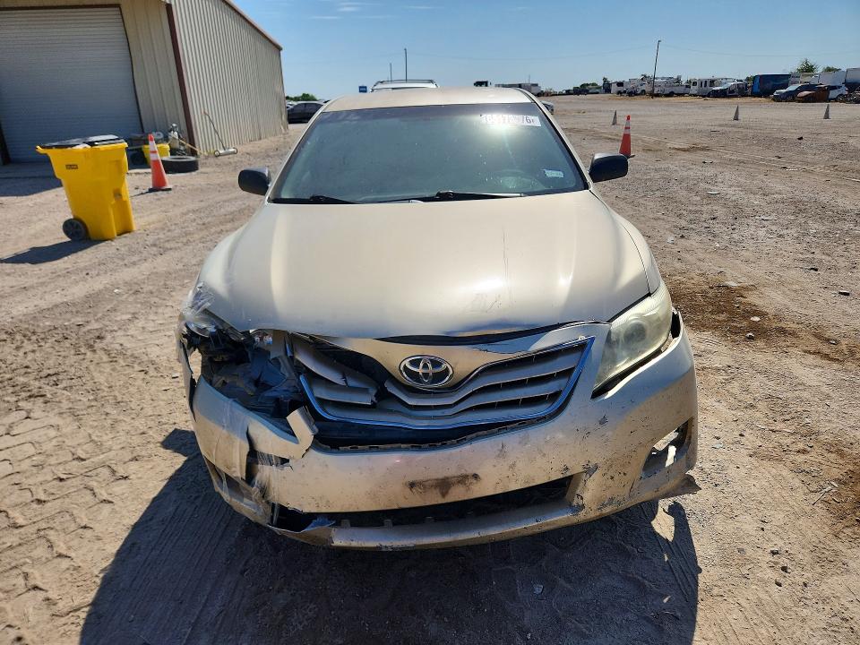 Aukcja sprzedaży 2011 Toyota Camry, vin: 4T1BF3EK3BU703554, numer aukcji: 68173876