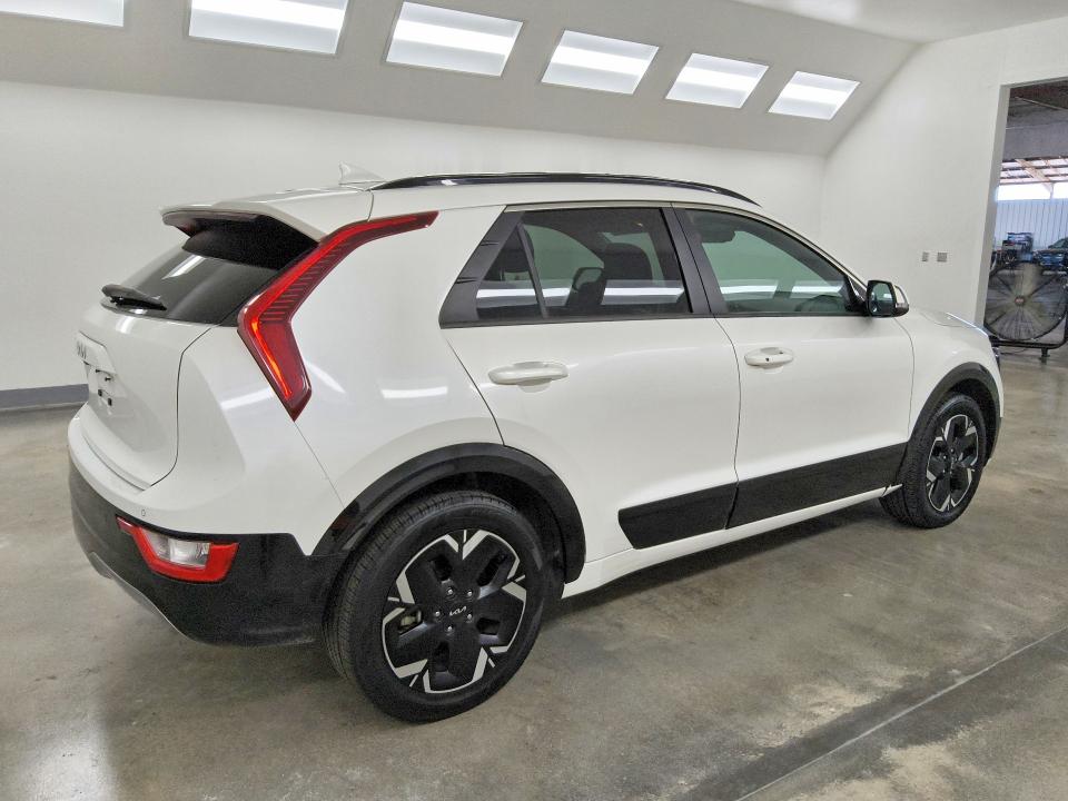 Продаж на аукціоні авто 2023 Kia Niro, vin: KNDCR3L14P5034254, номер лоту: 67507026