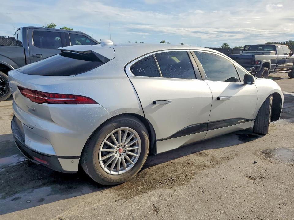 67869776 :رقم المزاد ، SADHB2S16L1F84893 vin ، 2020 Jaguar I-pace مزاد بيع