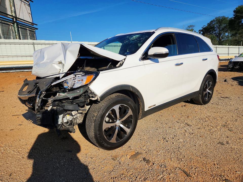 2017 Kia Sorento მანქანა იყიდება აუქციონზე, vin: 5XYPHDA57HG234988, აუქციონის ნომერი: 68157706
