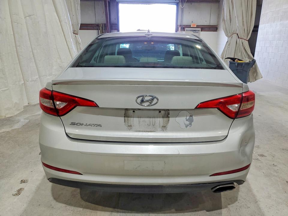 2015 Hyundai Sonata მანქანა იყიდება აუქციონზე, vin: 5NPE24AF7FH222007, აუქციონის ნომერი: 67654106