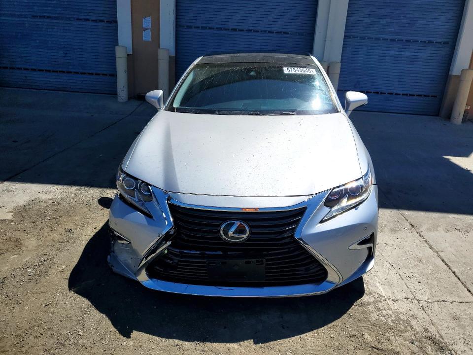 Продажа на аукционе авто 2016 Lexus Es, vin: JTHBK1GG1G2211376, номер лота: 67843646