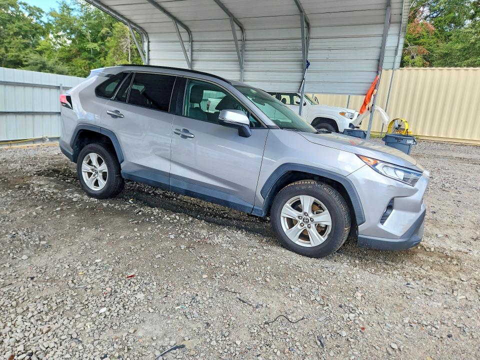 2021 Toyota Rav4 მანქანა იყიდება აუქციონზე, vin: 2T3W1RFV2MC109190, აუქციონის ნომერი: 67737296
