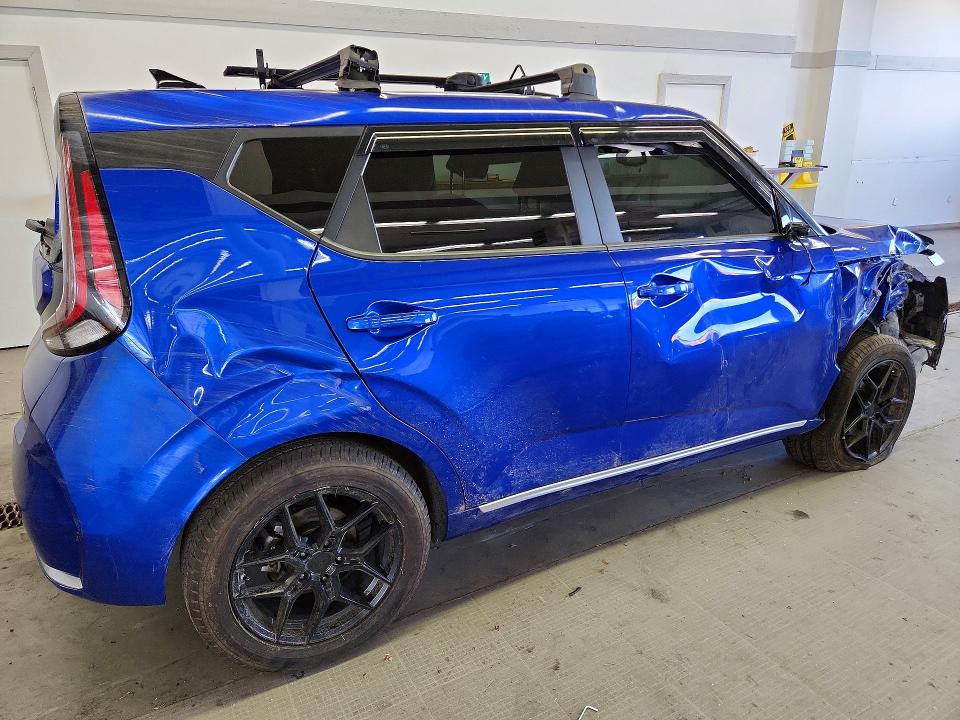 Продажа на аукционе авто 2023 Kia Soul, vin: KNDJ53AU4P7202110, номер лота: 71110906