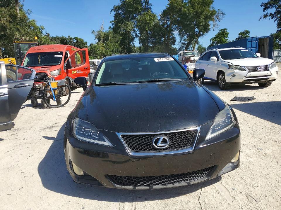 69582326 :رقم المزاد ، JTHBE262785018684 vin ، 2008 Lexus Is مزاد بيع