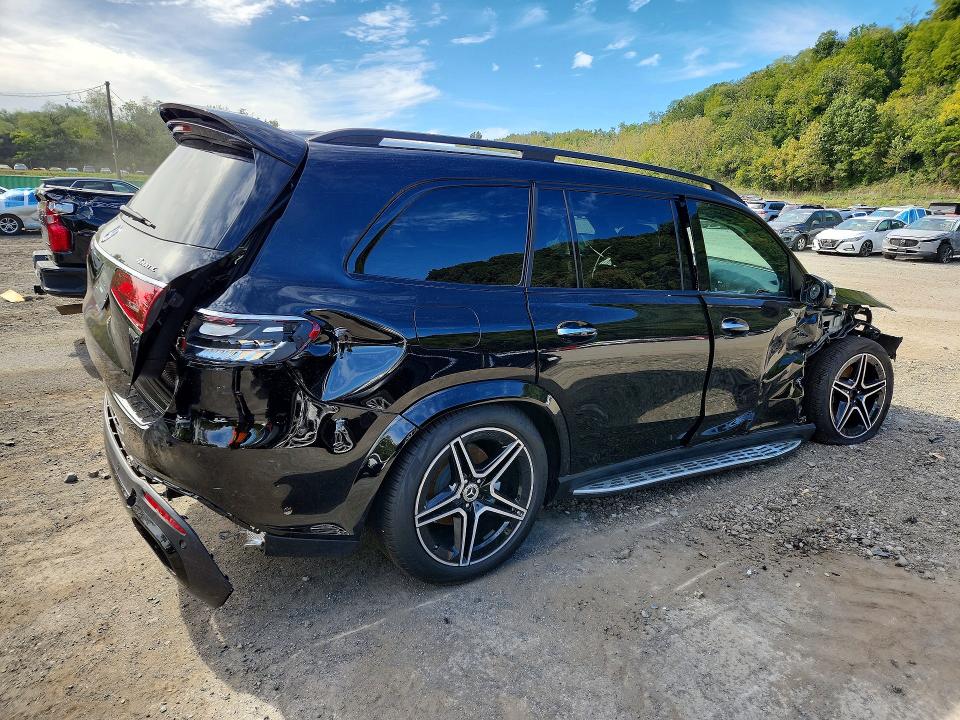 70792296 :رقم المزاد ، 4JGFF5KE0TB673860 vin ، 2026 Mercedes-benz Gls مزاد بيع