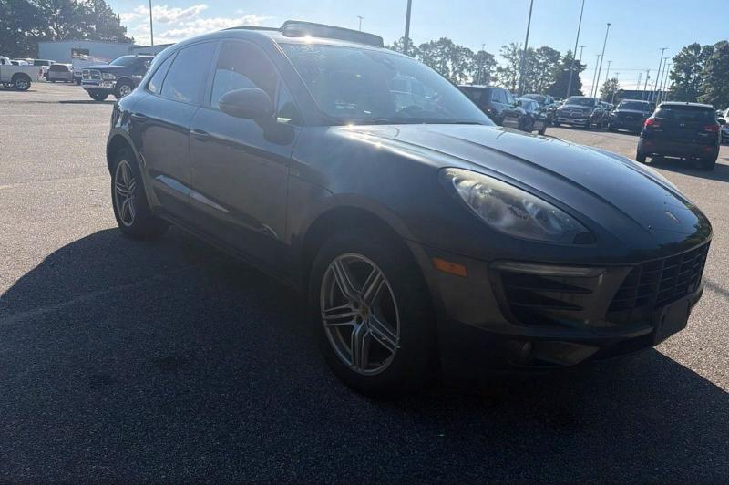 Продаж на аукціоні авто 2017 Porsche Macan, vin: WP1AA2A55HLB05567, номер лоту: 71304206