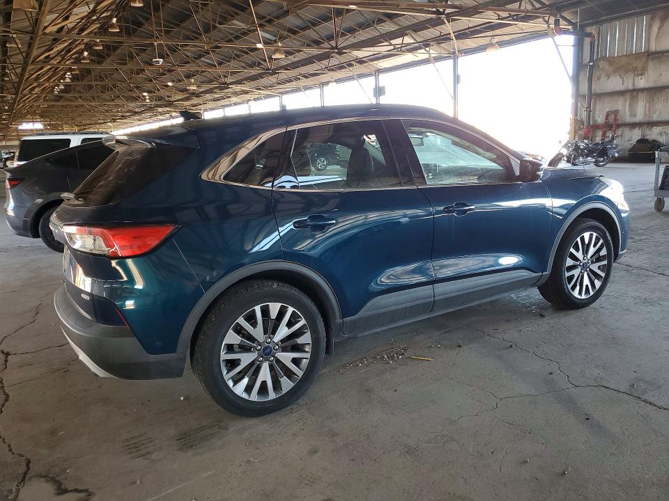 Продаж на аукціоні авто 2020 Ford Escape, vin: 1FMCU9DZ0LUA60223, номер лоту: 69008326