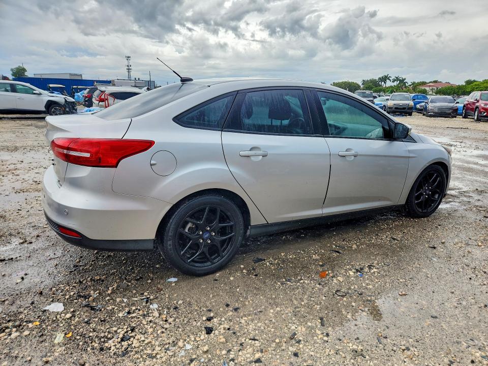 Продажа на аукционе авто 2016 Ford Focus, vin: 1FADP3F21GL226697, номер лота: 71071346