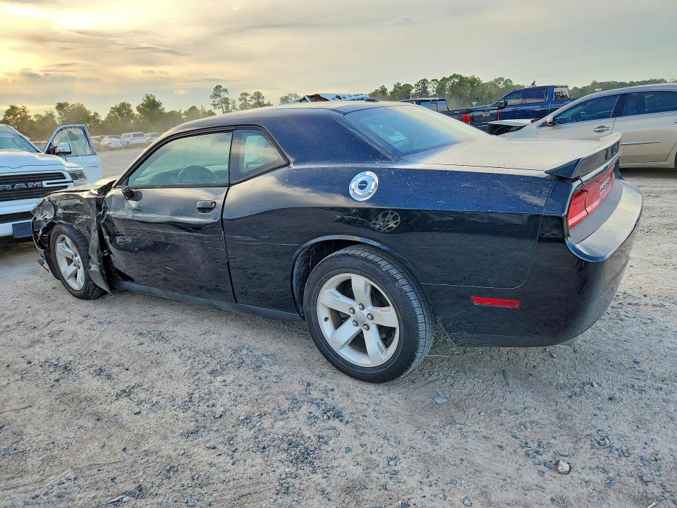 2014 Dodge Challenger მანქანა იყიდება აუქციონზე, vin: 2C3CDYAG7EH273987, აუქციონის ნომერი: 67257906