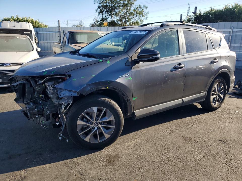 70871976 :رقم المزاد ، JTMRJREVXHD069957 vin ، 2017 Toyota Rav4 Hybrid مزاد بيع