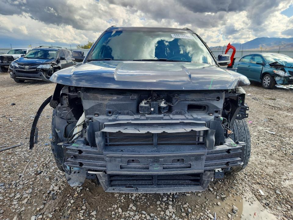 69815746 :رقم المزاد ، 1FM5K8D81JGC15860 vin ، 2018 Ford Explorer مزاد بيع