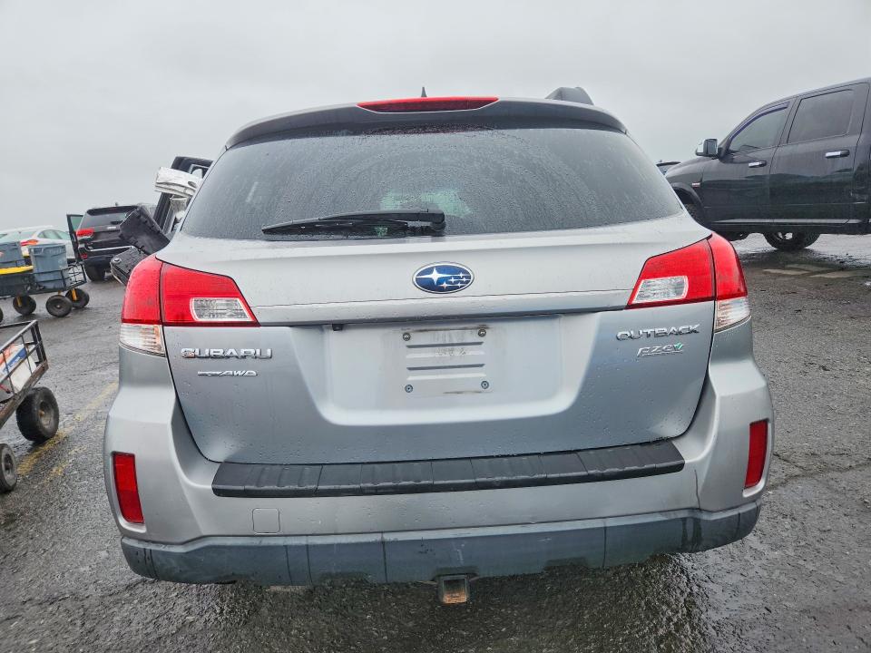 70813296 :رقم المزاد ، 4S4BRBKC6B3387796 vin ، 2011 Subaru Outback مزاد بيع